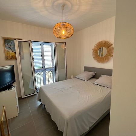 Appart Avec Terrasse Vue Sur Mer Exceptionnelle L'Ile-Rousse  Exterior photo