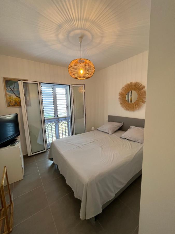 Appart Avec Terrasse Vue Sur Mer Exceptionnelle L'Ile-Rousse  Exterior photo